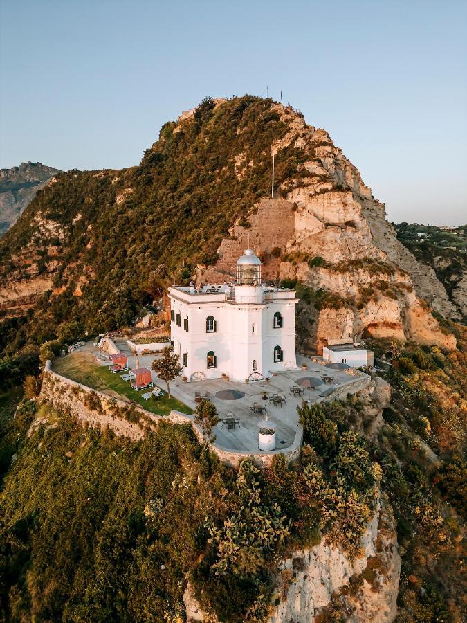 Faro Punta Imperatore *