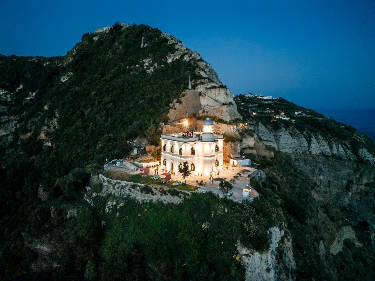 Faro Punta Imperatore Forio di Ischia